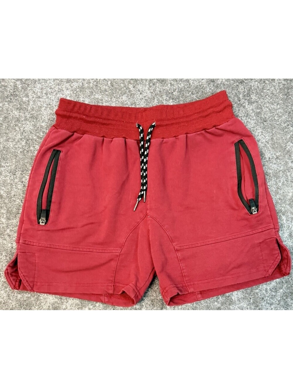 COOFANDY Men’s Red Athletic Sweat Shorts Zip Pockets Drawstring Size S
